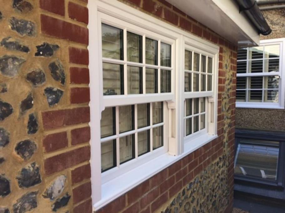 River Road, Littlehampton, Executive Apartment Exteriör bild